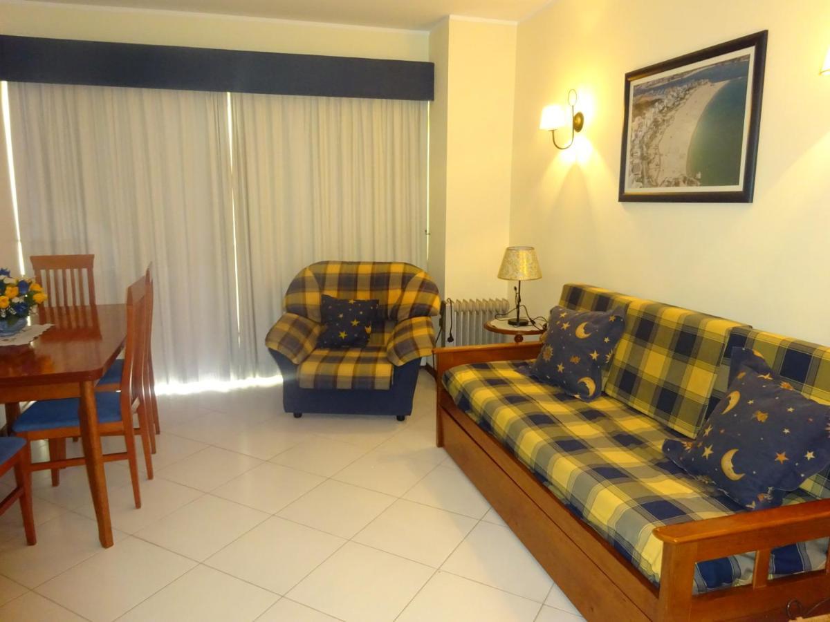 Apartamento T1 Com Piscina E Vista Mar - Praia Da Rocha Portimão Esterno foto