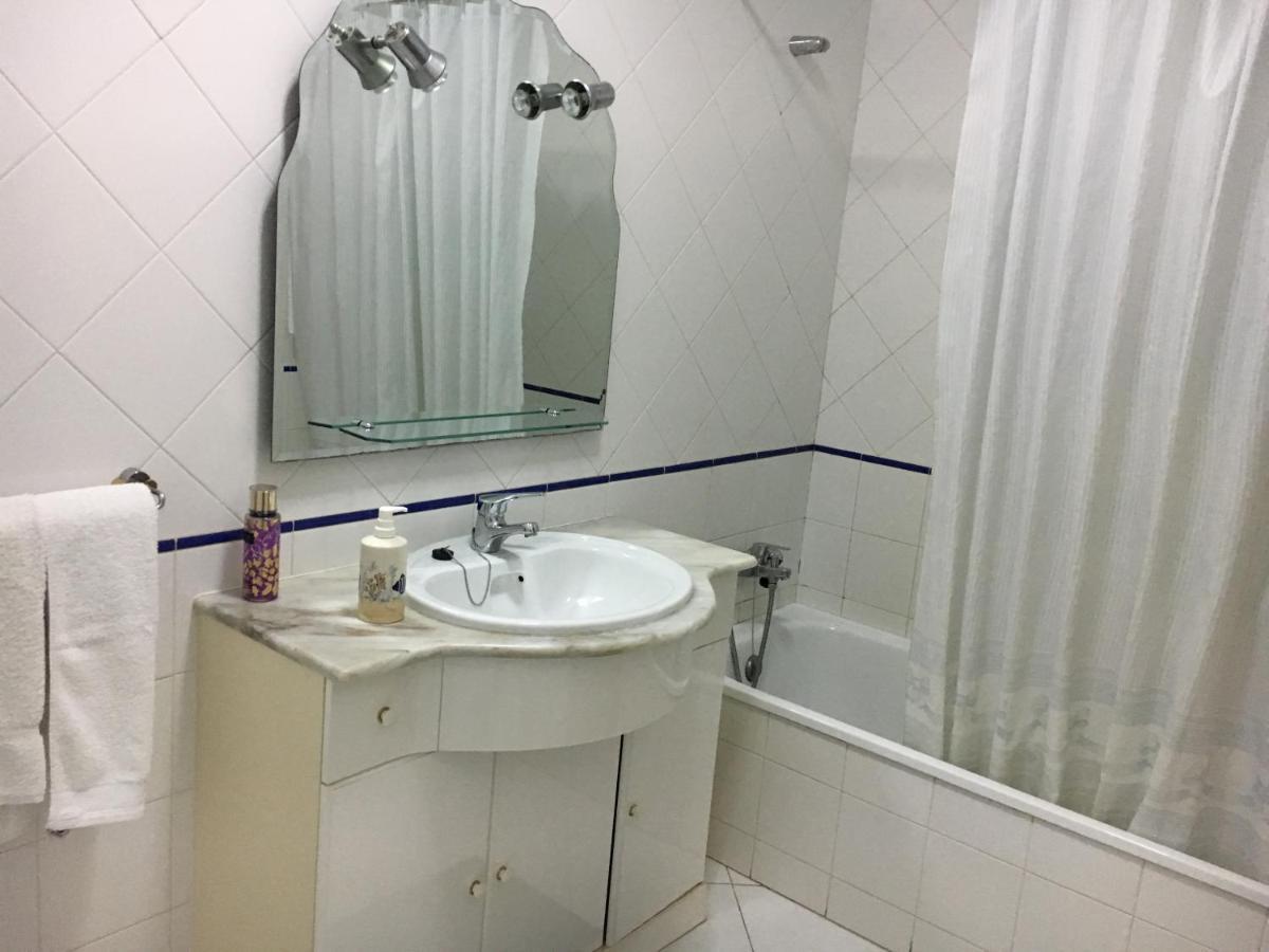 Apartamento T1 Com Piscina E Vista Mar - Praia Da Rocha Portimão Esterno foto