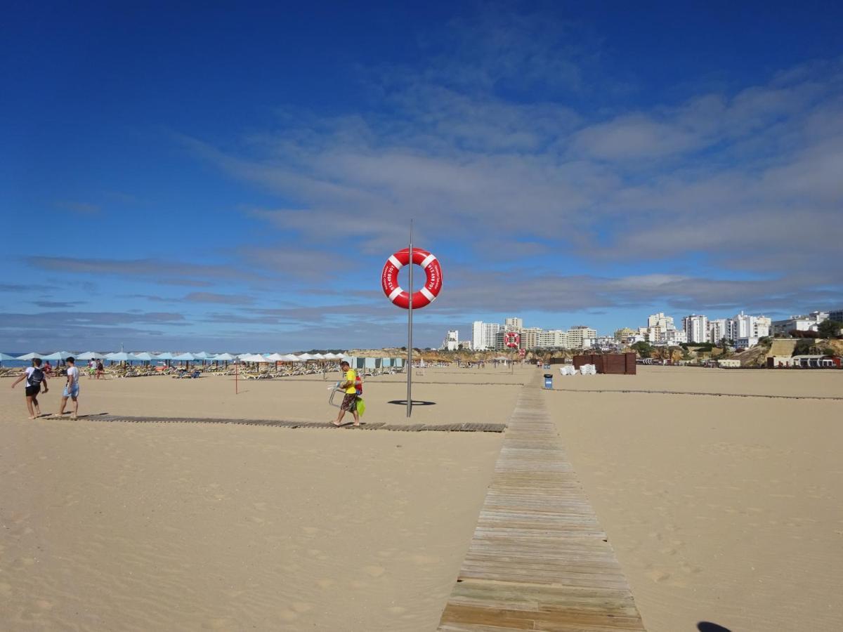 Apartamento T1 Com Piscina E Vista Mar - Praia Da Rocha Portimão Esterno foto